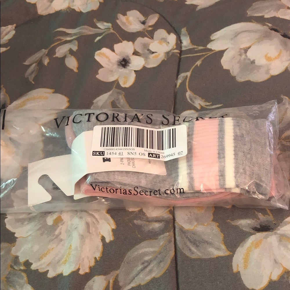 Pink Victorias Secret 2 Pack of Crew Socks Pink and Grey